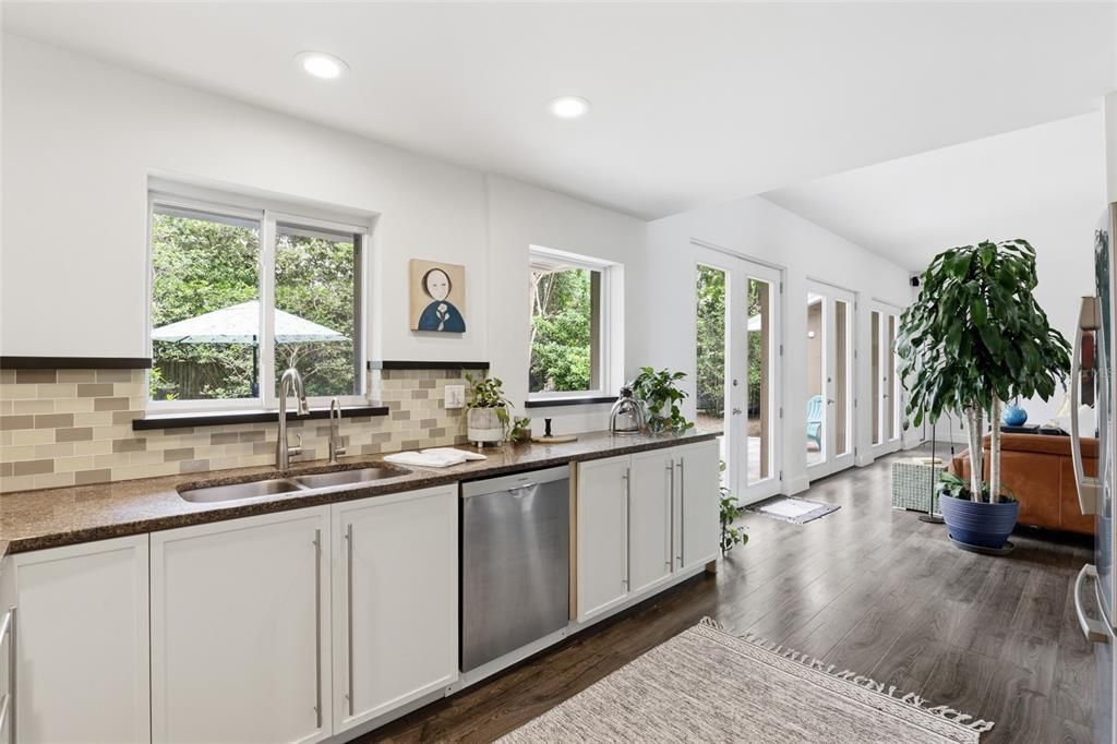 Active With Contract: $899,000 (4 beds, 2 baths, 2682 Square Feet)