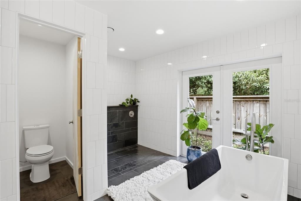 Active With Contract: $899,000 (4 beds, 2 baths, 2682 Square Feet)