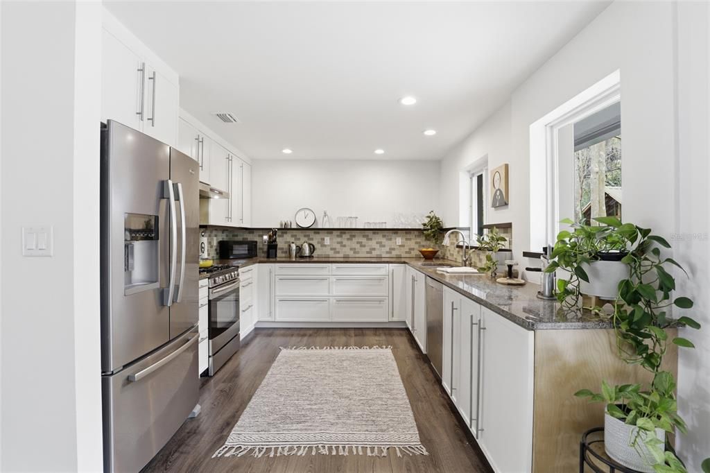 Active With Contract: $899,000 (4 beds, 2 baths, 2682 Square Feet)
