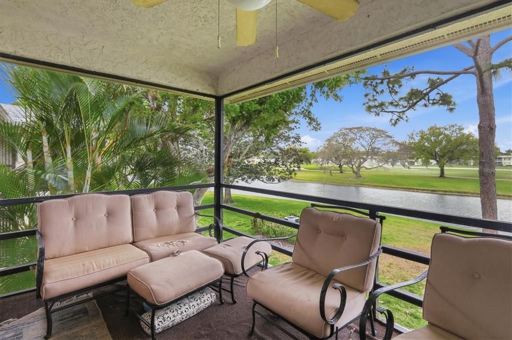 For Sale: $215,000 (2 beds, 2 baths, 1118 Square Feet)