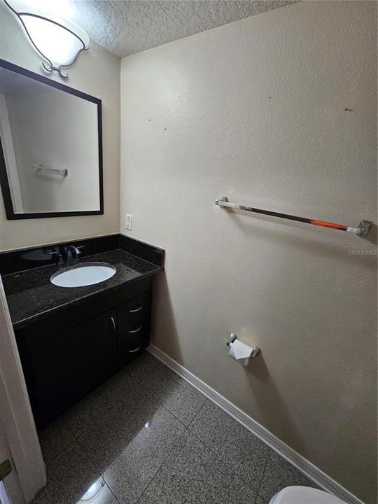Active With Contract: $2,000 (4 beds, 2 baths, 2846 Square Feet)