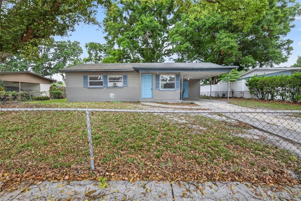 Active With Contract: $175,000 (2 beds, 1 baths, 850 Square Feet)