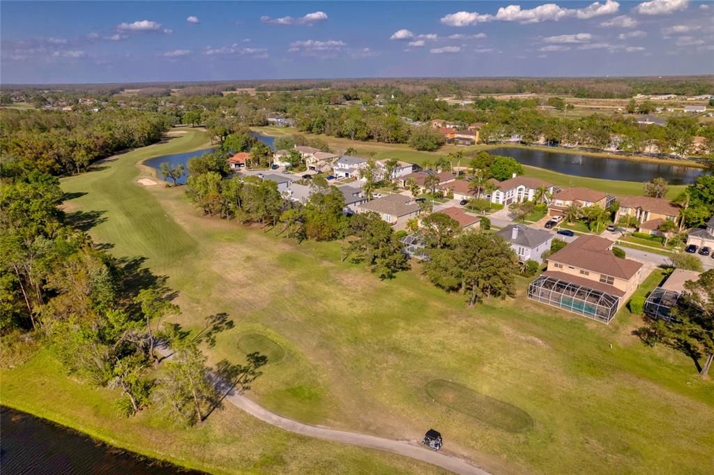 Activo con contrato: $949,000 (5 camas, 3 baños, 3692 Pies cuadrados)