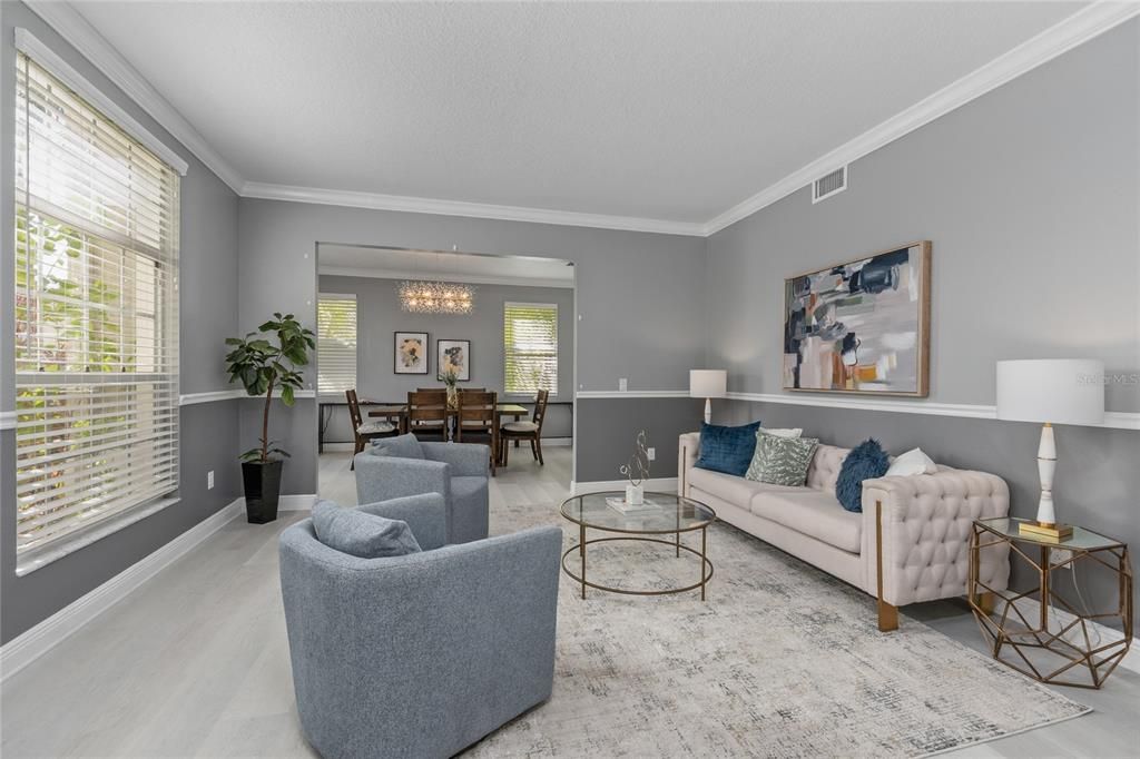 Activo con contrato: $949,000 (5 camas, 3 baños, 3692 Pies cuadrados)