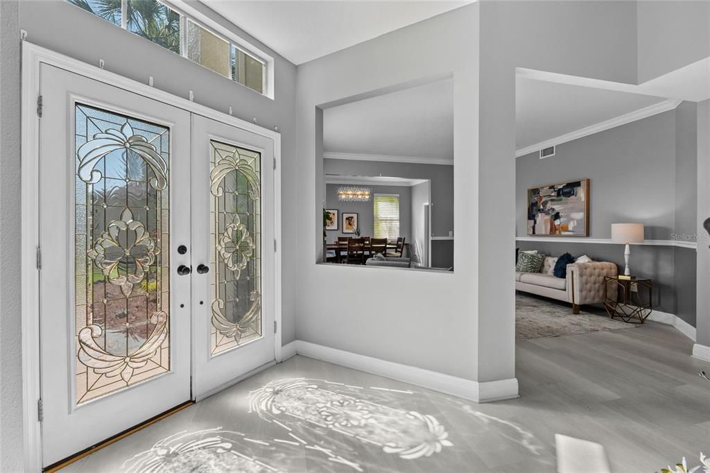 Activo con contrato: $949,000 (5 camas, 3 baños, 3692 Pies cuadrados)