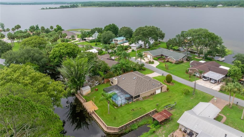 На продажу: $630,000 (4 спален, 2 ванн, 2262 Квадратных фут)