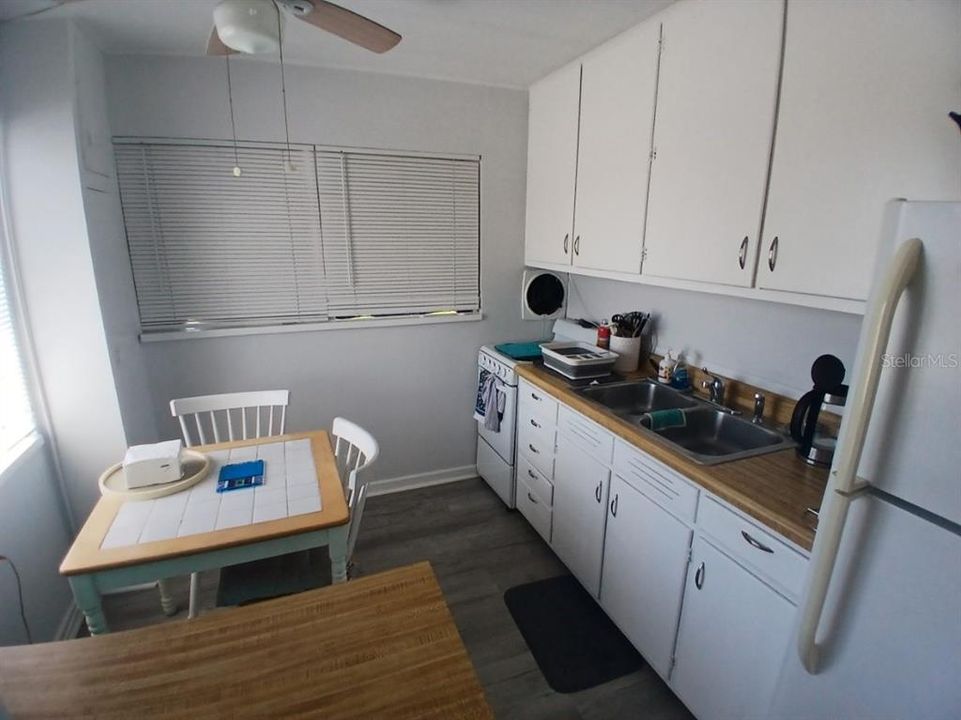 En Renta: $1,550 (0 camas, 1 baños, 600 Pies cuadrados)
