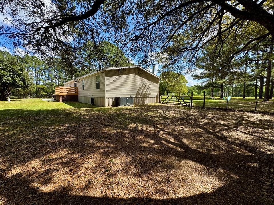 En Venta: $324,900 (3 camas, 2 baños, 2052 Pies cuadrados)