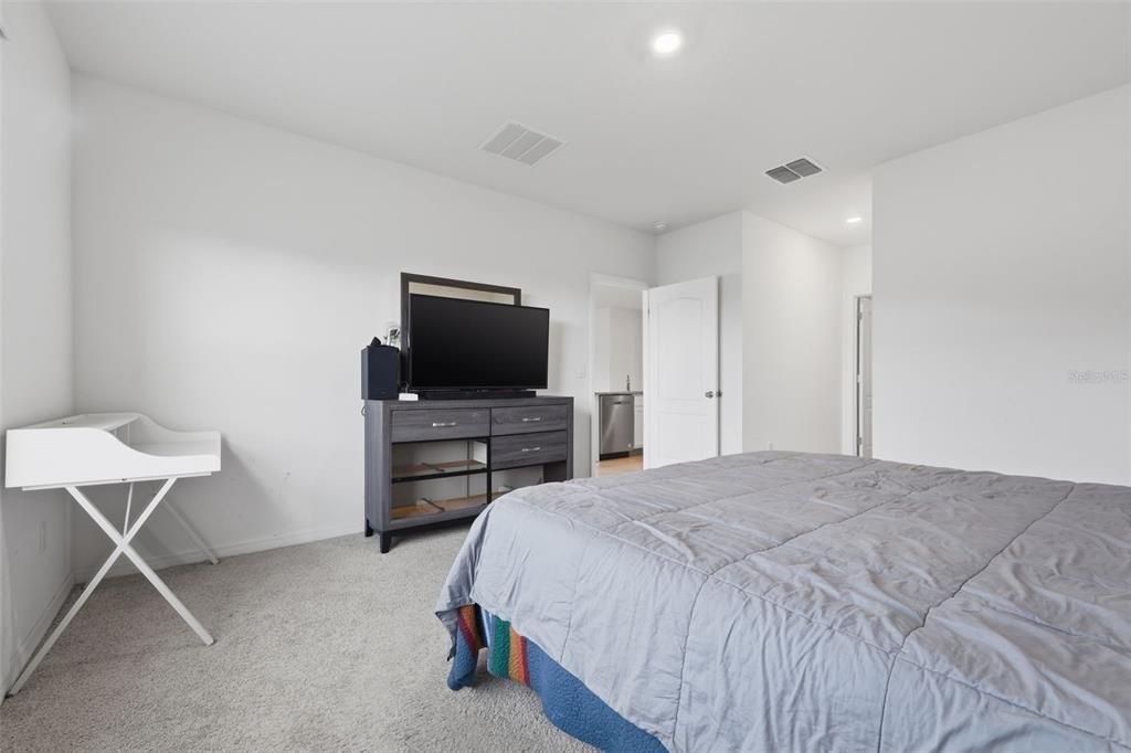 En Venta: $395,000 (3 camas, 2 baños, 1672 Pies cuadrados)