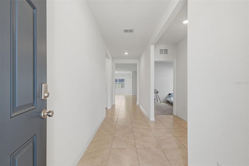 En Venta: $395,000 (3 camas, 2 baños, 1672 Pies cuadrados)