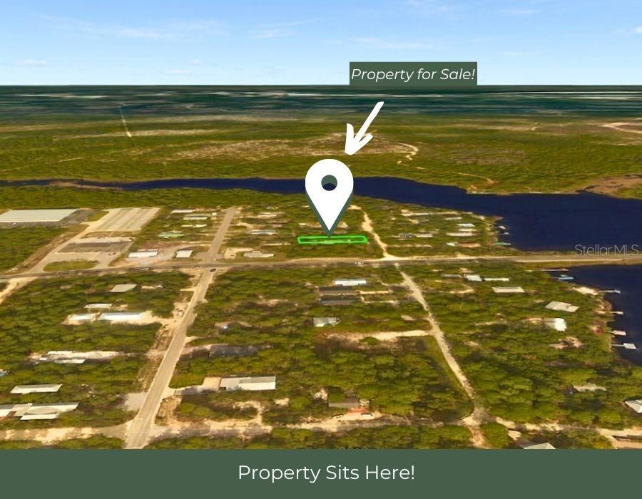 На продажу: $685,000 (0.17 acres)