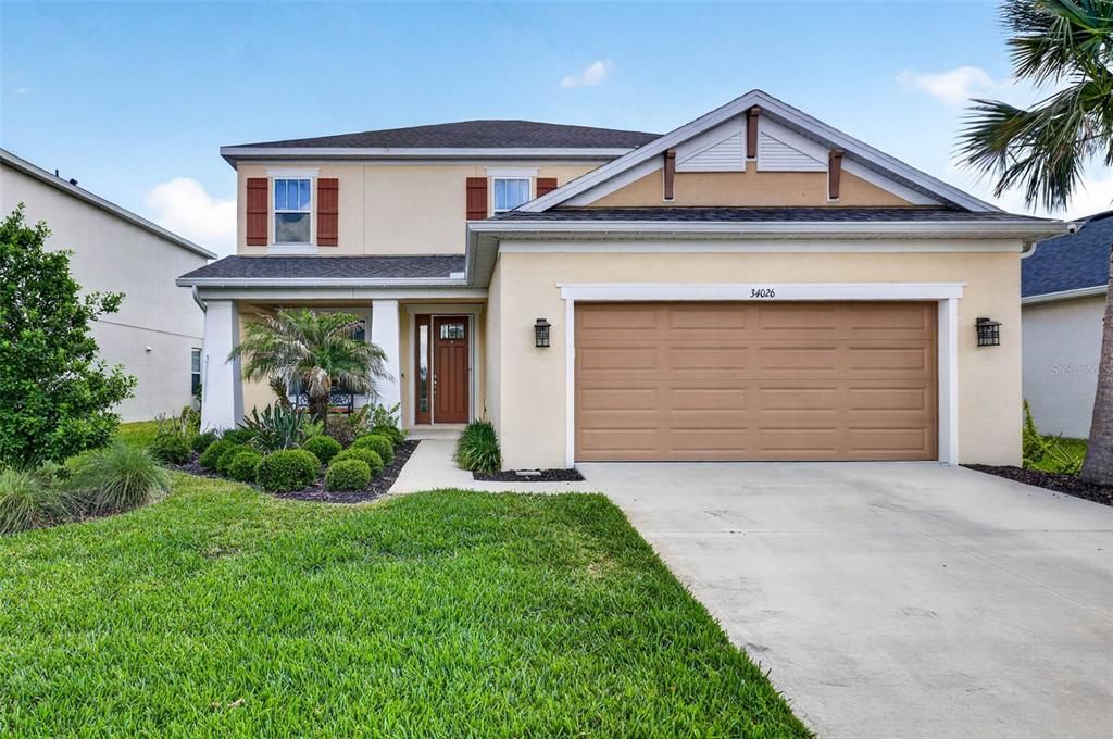 Active With Contract: $625,000 (4 beds, 3 baths, 2600 Square Feet)