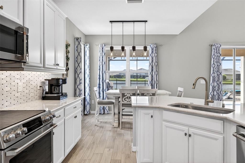 Active With Contract: $625,000 (4 beds, 3 baths, 2600 Square Feet)