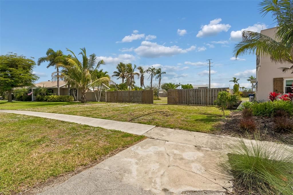 For Sale: $245,000 (0.22 acres)