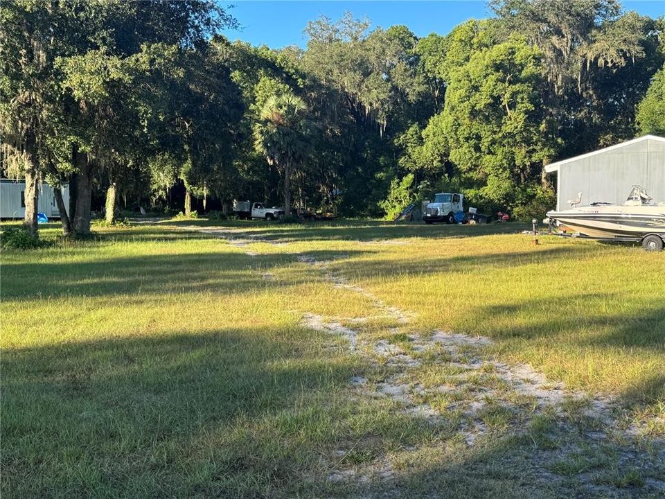 En Venta: $350,000 (2.50 acres)