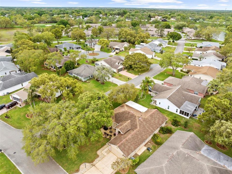 Activo con contrato: $375,000 (3 camas, 2 baños, 1949 Pies cuadrados)