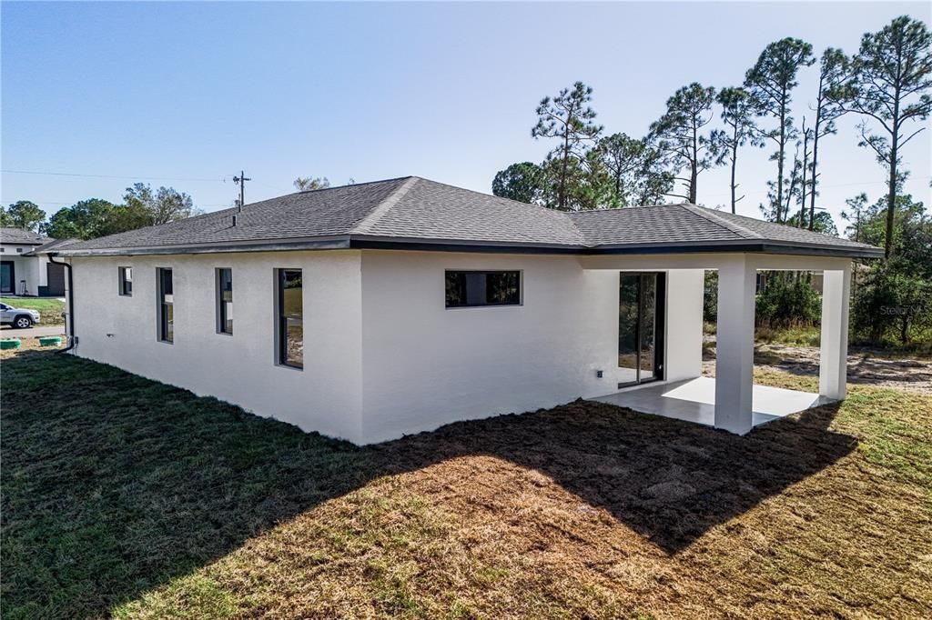 Activo con contrato: $269,999 (3 camas, 2 baños, 1325 Pies cuadrados)