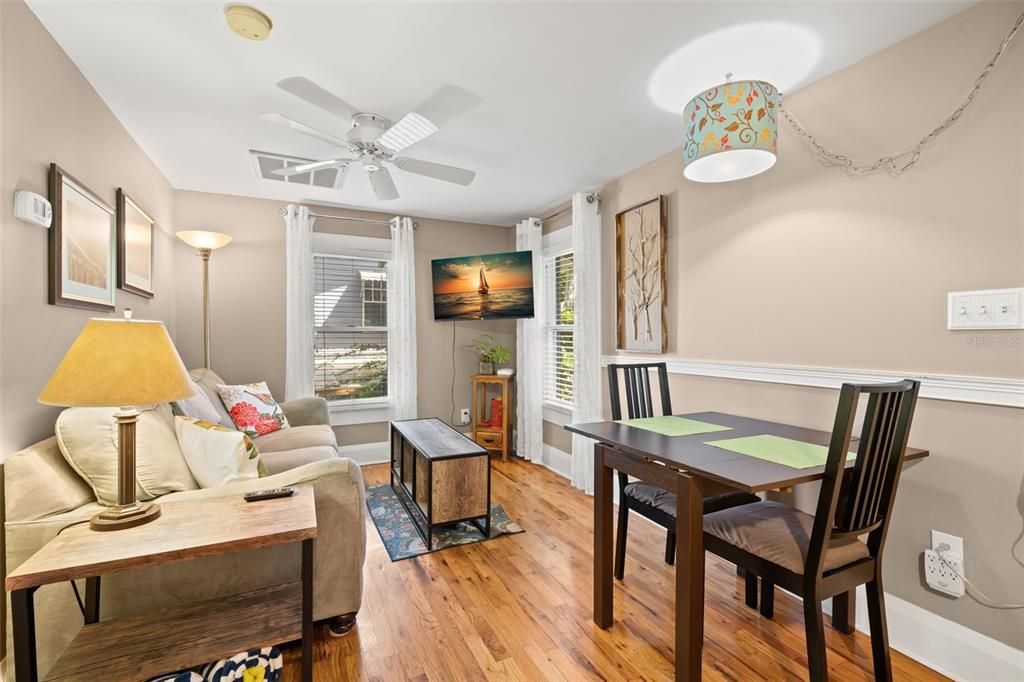 待售: $880,000 (5 贝兹, 0 浴室, 2308 平方英尺)