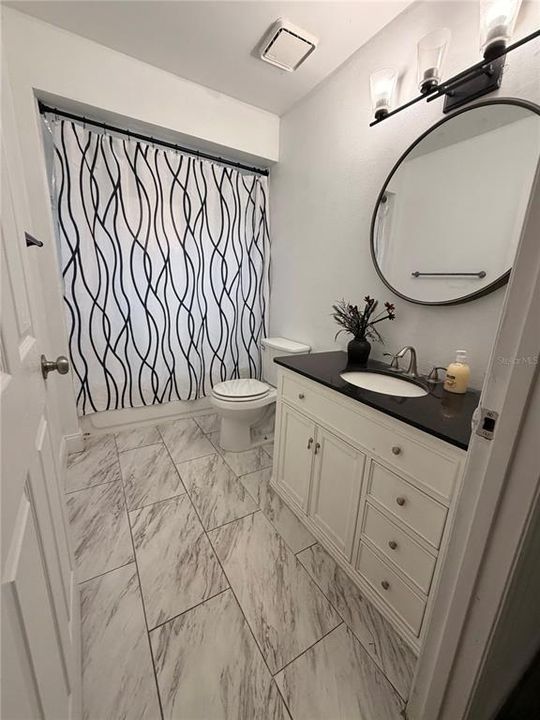 For Sale: $325,000 (4 beds, 2 baths, 1704 Square Feet)
