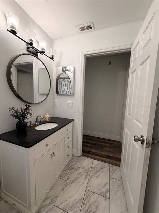 For Sale: $325,000 (4 beds, 2 baths, 1704 Square Feet)