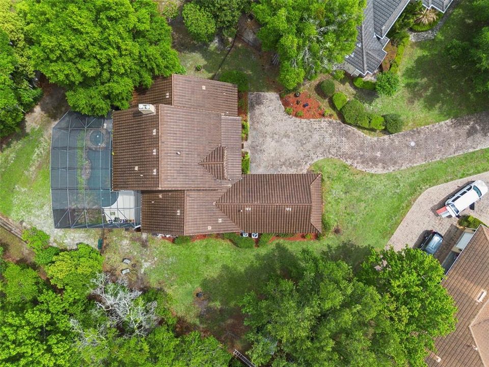 For Sale: $815,000 (6 beds, 3 baths, 3686 Square Feet)