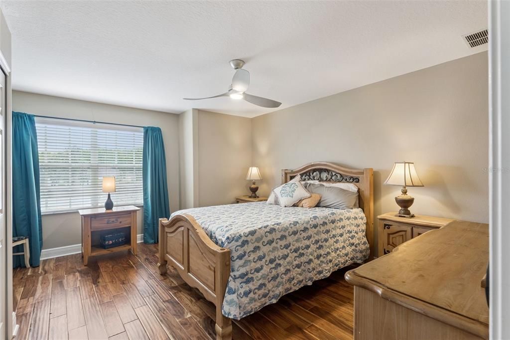 For Sale: $815,000 (6 beds, 3 baths, 3686 Square Feet)