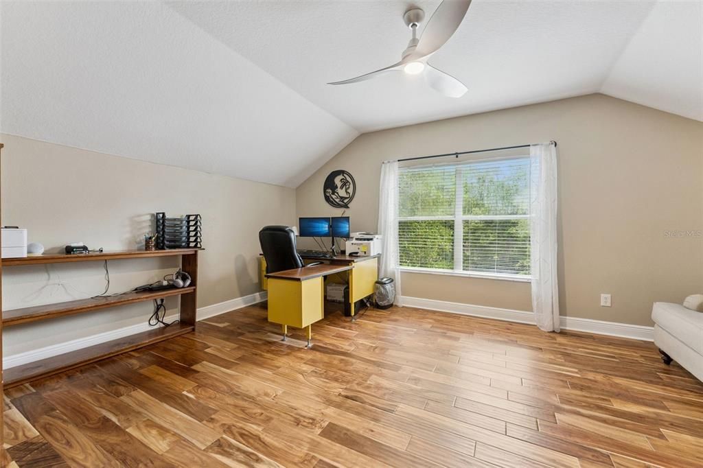 For Sale: $815,000 (6 beds, 3 baths, 3686 Square Feet)