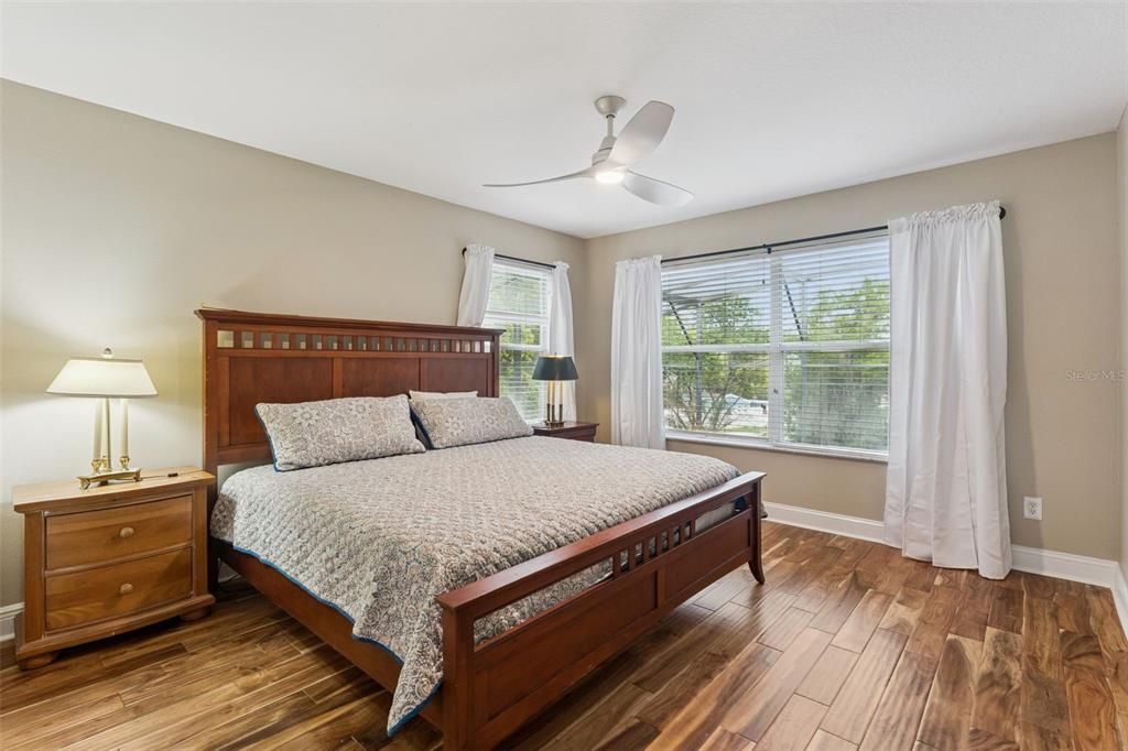 For Sale: $815,000 (6 beds, 3 baths, 3686 Square Feet)