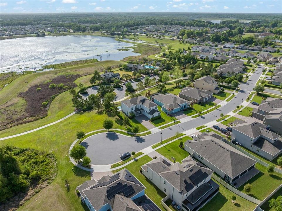 Activo con contrato: $699,000 (5 camas, 3 baños, 3795 Pies cuadrados)