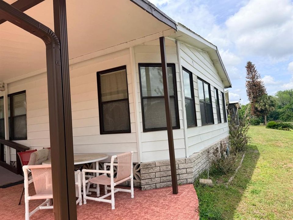 For Sale: $78,000 (2 beds, 2 baths, 1456 Square Feet)