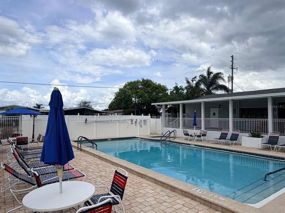 For Sale: $78,000 (2 beds, 2 baths, 1456 Square Feet)