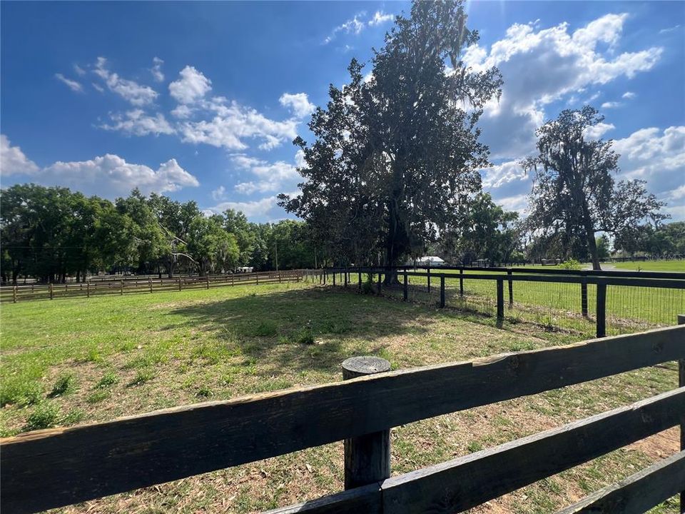For Rent: $1,250 (1 beds, 1 baths, 448 Square Feet)