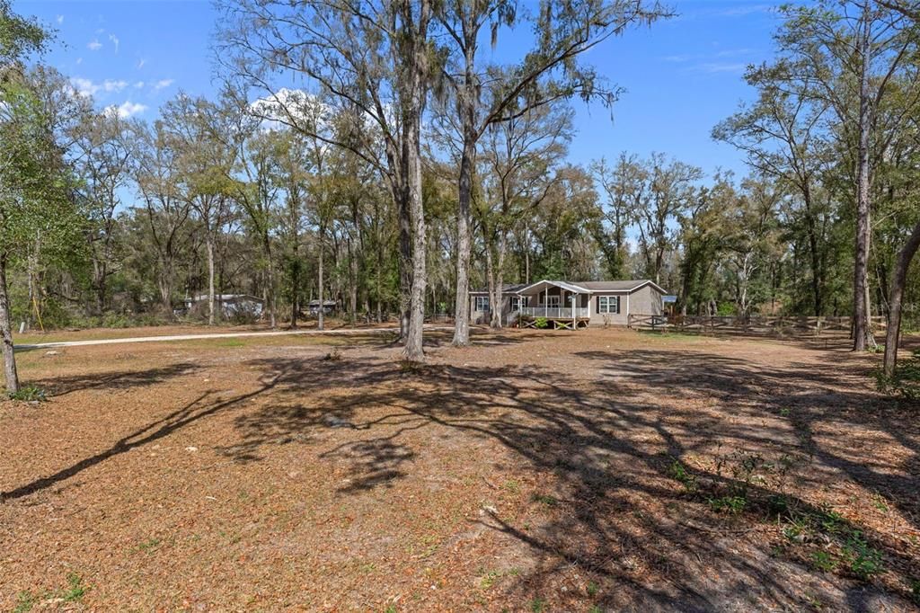 Active With Contract: $317,500 (3 beds, 2 baths, 1680 Square Feet)
