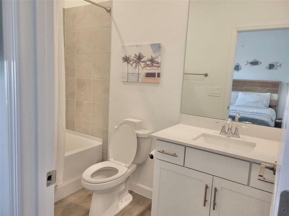 На продажу: $639,000 (3 спален, 3 ванн, 1849 Квадратных фут)