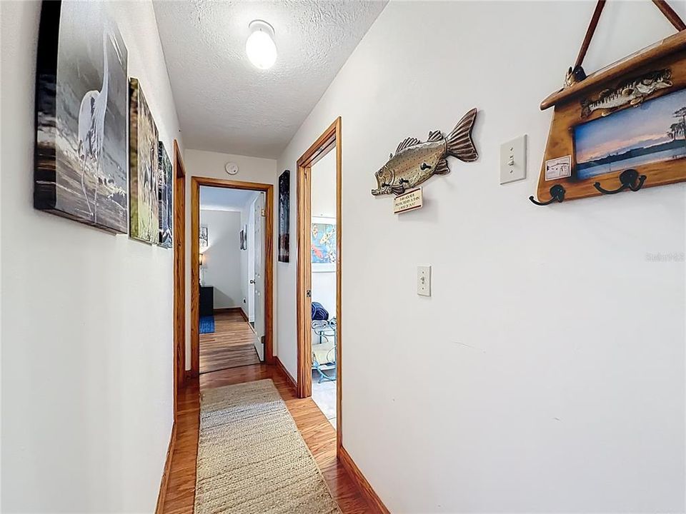 На продажу: $269,900 (2 спален, 2 ванн, 1584 Квадратных фут)