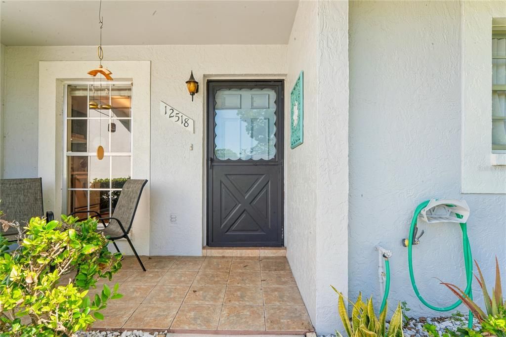 Activo con contrato: $134,000 (2 camas, 2 baños, 1029 Pies cuadrados)
