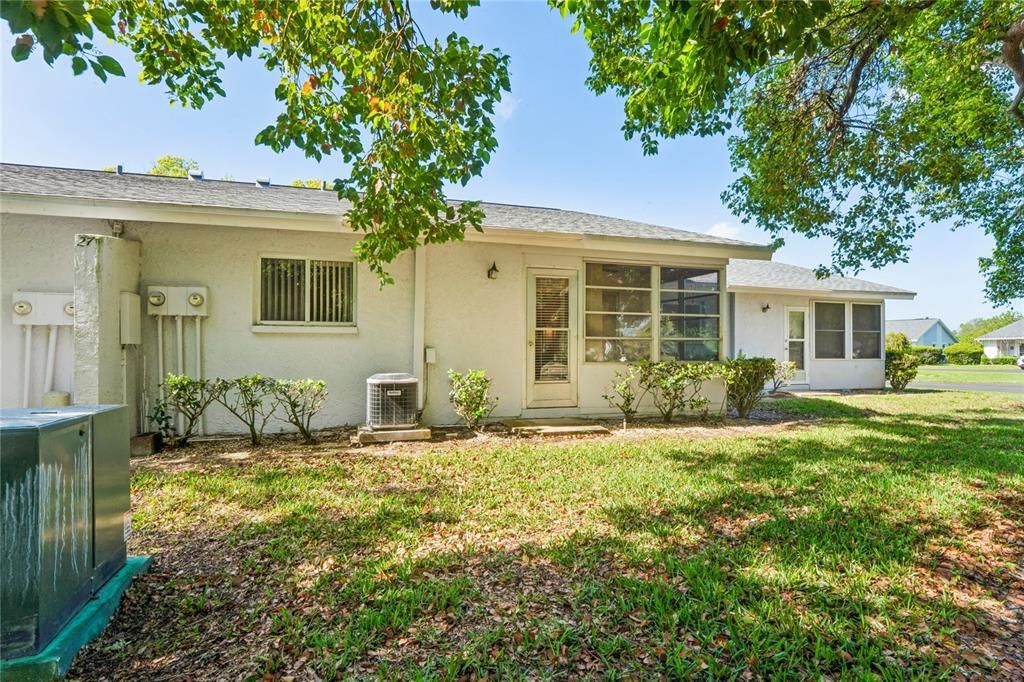 Activo con contrato: $134,000 (2 camas, 2 baños, 1029 Pies cuadrados)