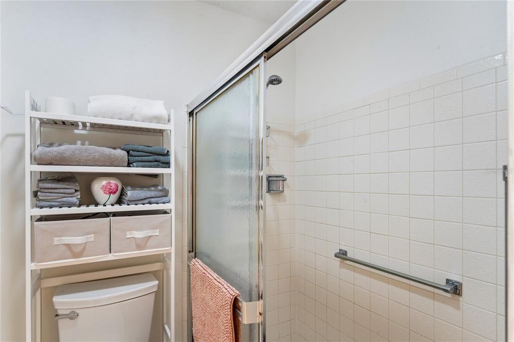 Activo con contrato: $134,000 (2 camas, 2 baños, 1029 Pies cuadrados)