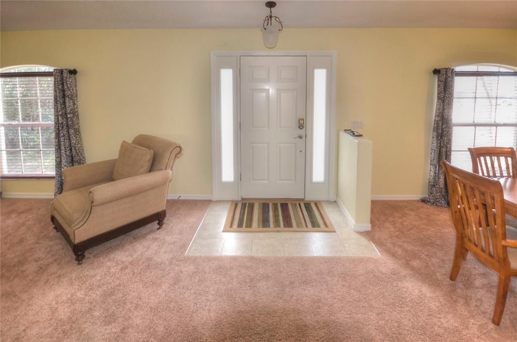 Active With Contract: $279,900 (3 beds, 2 baths, 2020 Square Feet)
