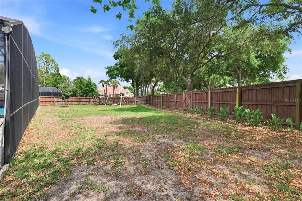 Activo con contrato: $649,999 (4 camas, 2 baños, 2131 Pies cuadrados)