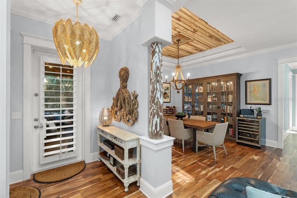 En Venta: $1,225,000 (3 camas, 2 baños, 2052 Pies cuadrados)