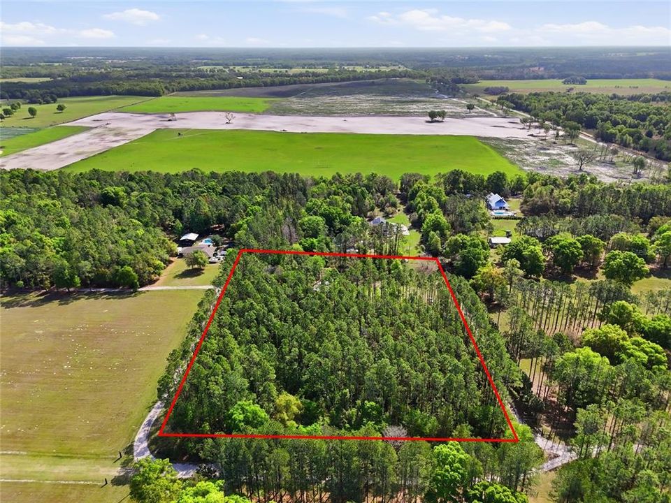 Activo con contrato: $229,900 (3 camas, 2 baños, 1620 Pies cuadrados)