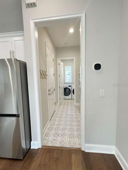 Active With Contract: $4,000 (3 beds, 2 baths, 1993 Square Feet)