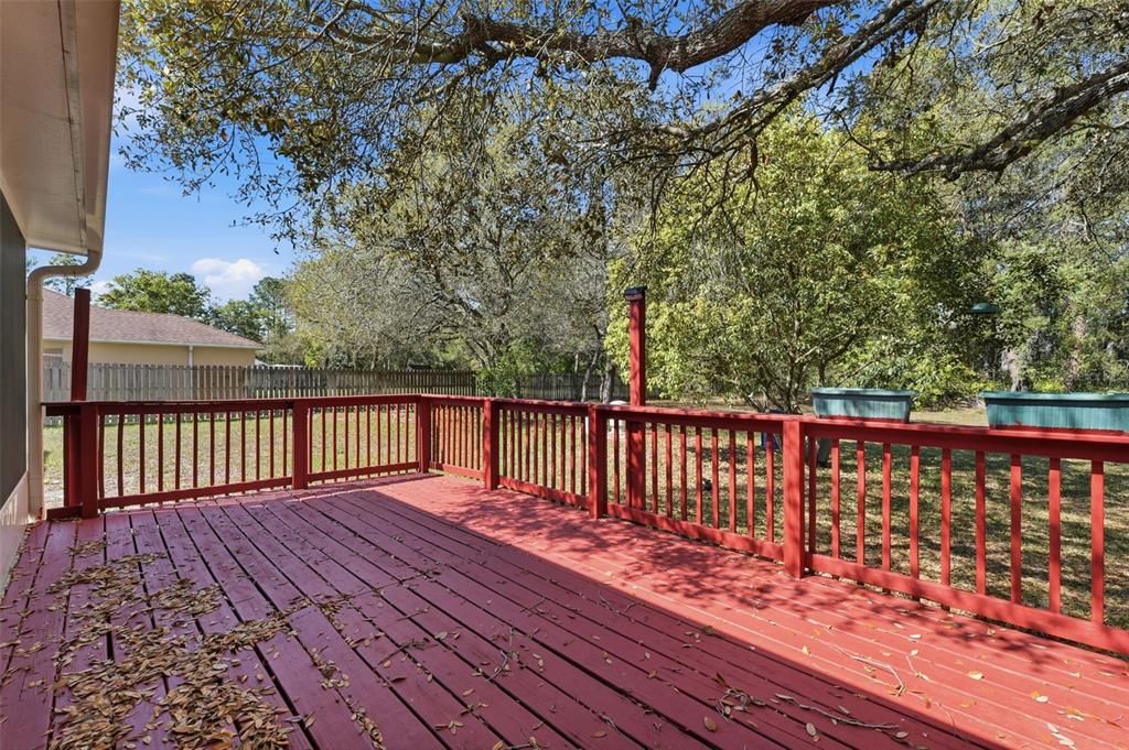 For Sale: $289,900 (3 beds, 2 baths, 1266 Square Feet)