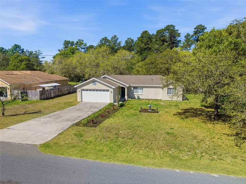 For Sale: $289,900 (3 beds, 2 baths, 1266 Square Feet)