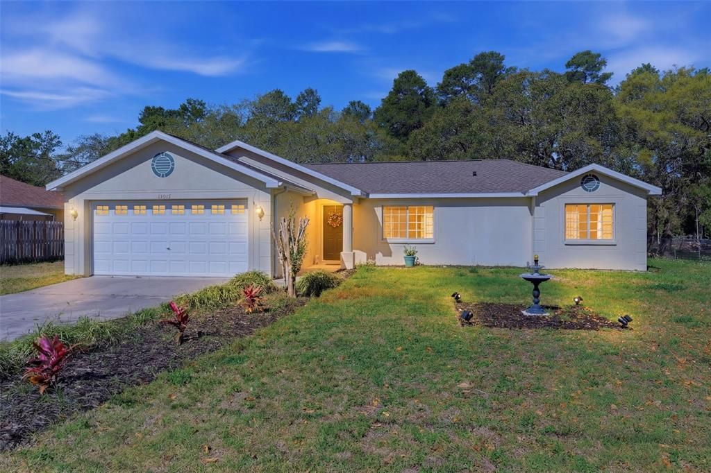 For Sale: $289,900 (3 beds, 2 baths, 1266 Square Feet)