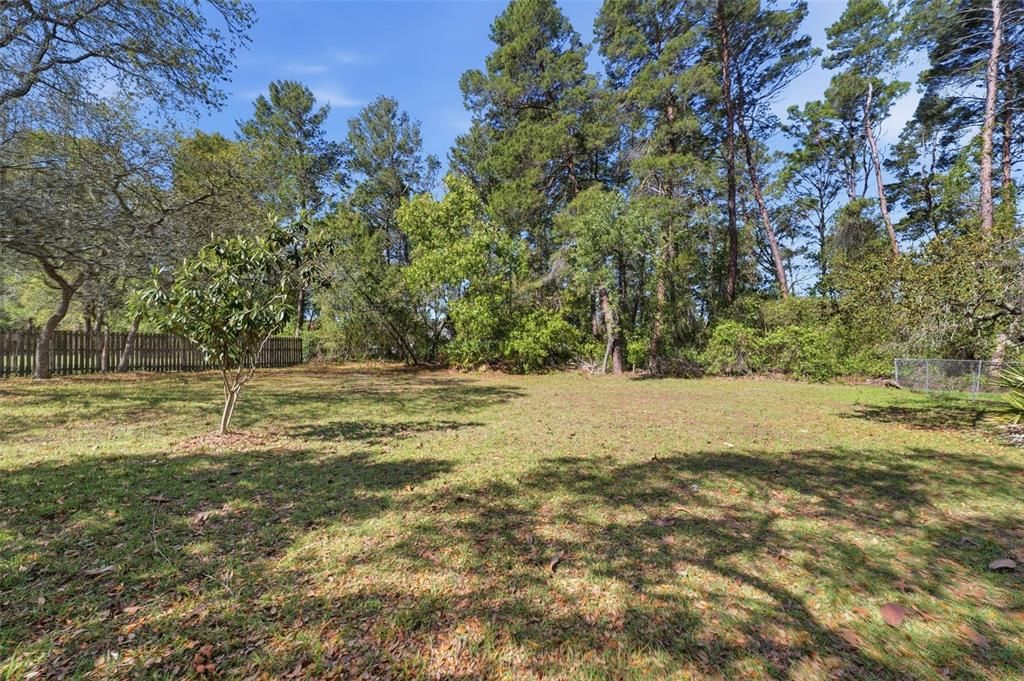 For Sale: $289,900 (3 beds, 2 baths, 1266 Square Feet)