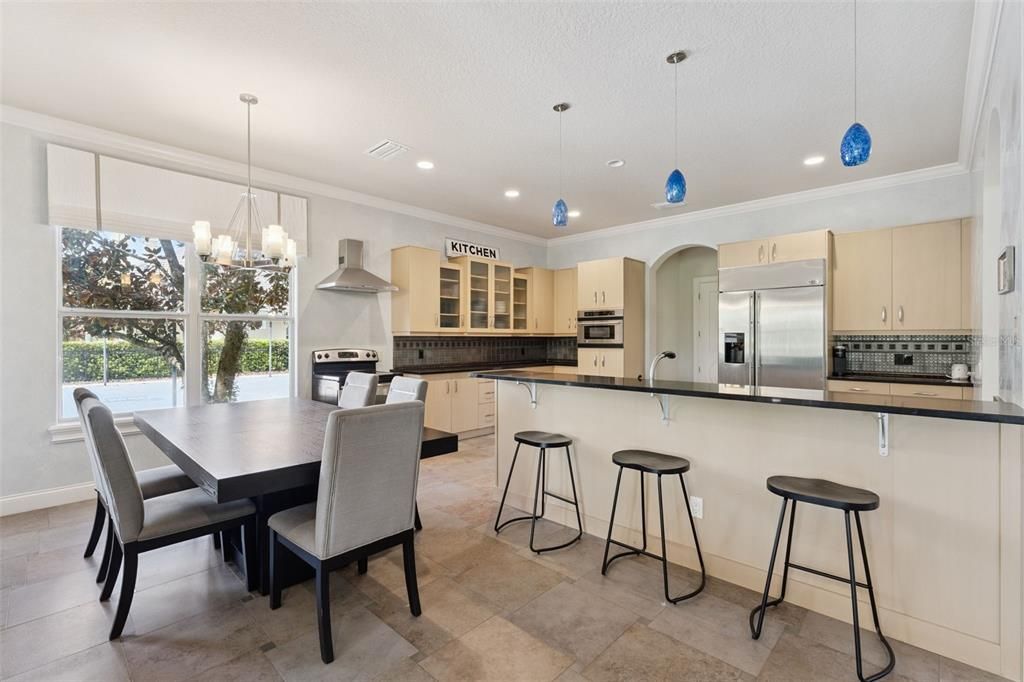 En Venta: $4,800,000 (7 camas, 6 baños, 10684 Pies cuadrados)