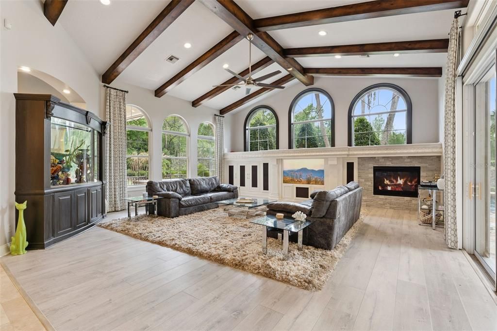 En Venta: $4,800,000 (7 camas, 6 baños, 10684 Pies cuadrados)