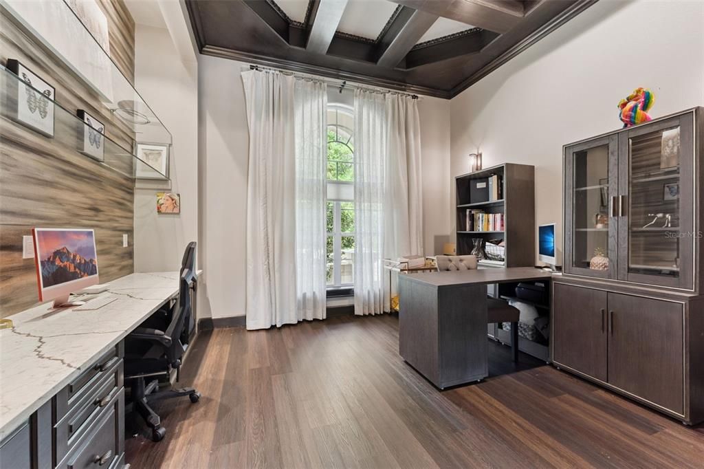En Venta: $4,800,000 (7 camas, 6 baños, 10684 Pies cuadrados)